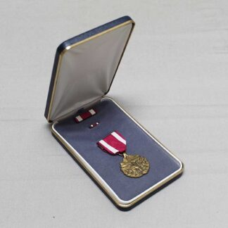 US Meritorious Service Medal in Case . YMU4866