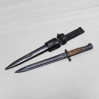 Yugoslavian M1948 Bayonet Matching #s w/Frog . BAYO667