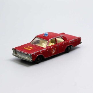 MatchBox No.55/59 Ford Galaxie "Fire Chief" . TOY114
