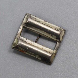 US Army / USMC Captain Rank Insignia . FLU4977