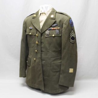 US WW2 5th AAF Service Tunic and Shirt . UA1321
