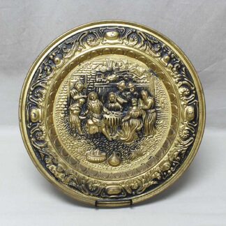 Vintage MCM Brass Wall Plate Art Decor . ANT244