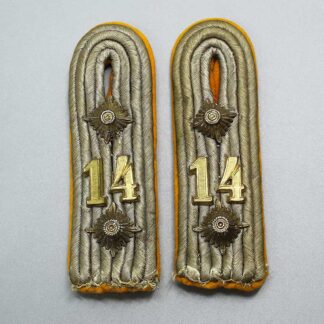 WW2 German Cavalry Officer Rgt 14 Shoulder Boards . EFL4827