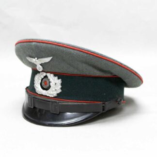 WW2 German Army Artillery EM/NCO Visor Cap . HG1535