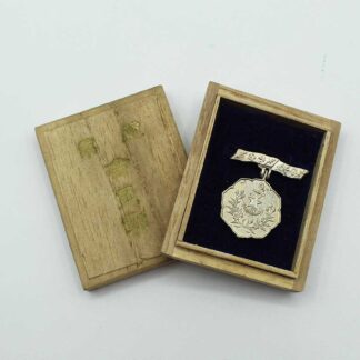 WW2 Japanese Patriotic Women Assoc. Badge in Box . NNJ478