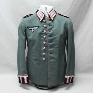 WW2 German Panzer Rgt 35 NCO Waffenrock . U588