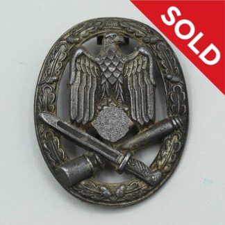 SOLD WW2 German General Assault Badge (Broken Catch) . GO5229