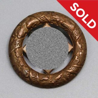 SOLD WW2 German NSDAP SA 1933 Gau Munchen Badge - Deschler . PIN3864