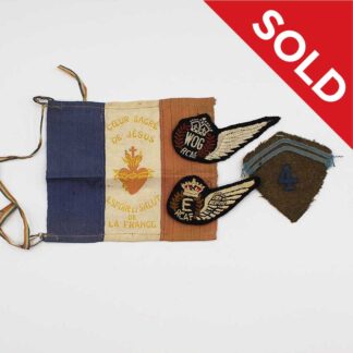 SOLD WW1-WW2 RCAF and French Insignia Grouping . WM518
