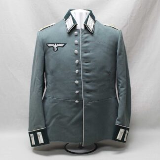 WW2 German Infantry Officer Waffenrock Tunic . U589
