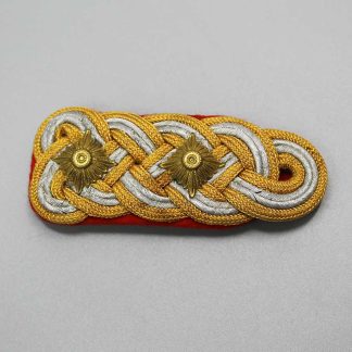 WW2 German Army General Shoulder Board . EFL6358