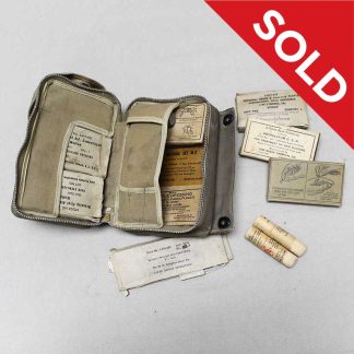 SOLD US WW2 Aeronautic First Aid Kit C-47 1943 . FLU5115