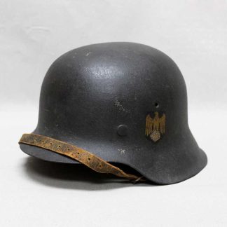WW2 German KM M42 Combat Helmet . HG5003cxm