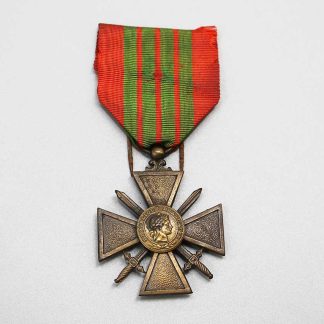 WW2 French Croix de Guerre 1939 . WM536