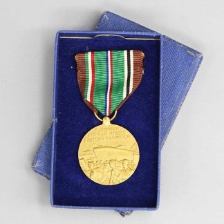US EAME Medal WW2 in Box . YMU6048