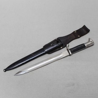 WW2 German Army Dress Bayonet Eickhorn w/Frog . BAYO756