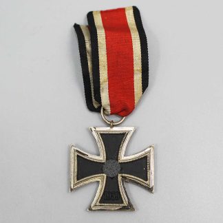 WW2 German Iron Cross 2nd Class . GO5260